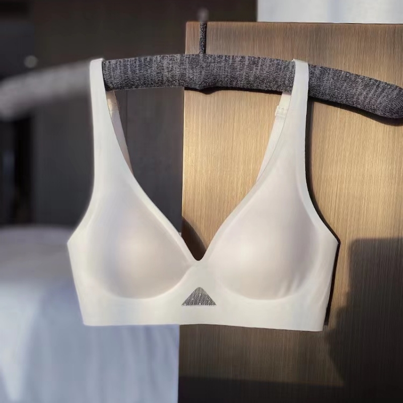 ملابس داخلية نسائية عالية الجو - مراجعة Plunge Bra Push Up وسعره