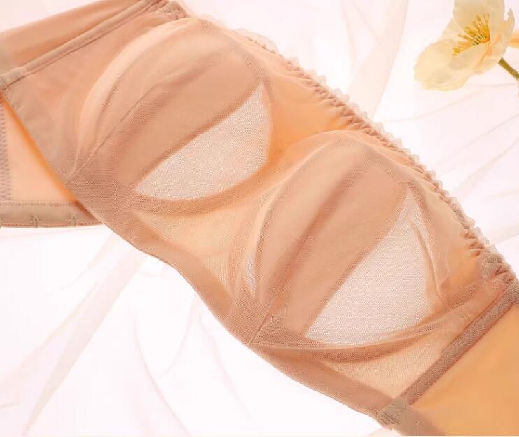 حمالات صدر شفافة بدون حمالات ل - مراجعة Demi Bra Balconette وسعره
