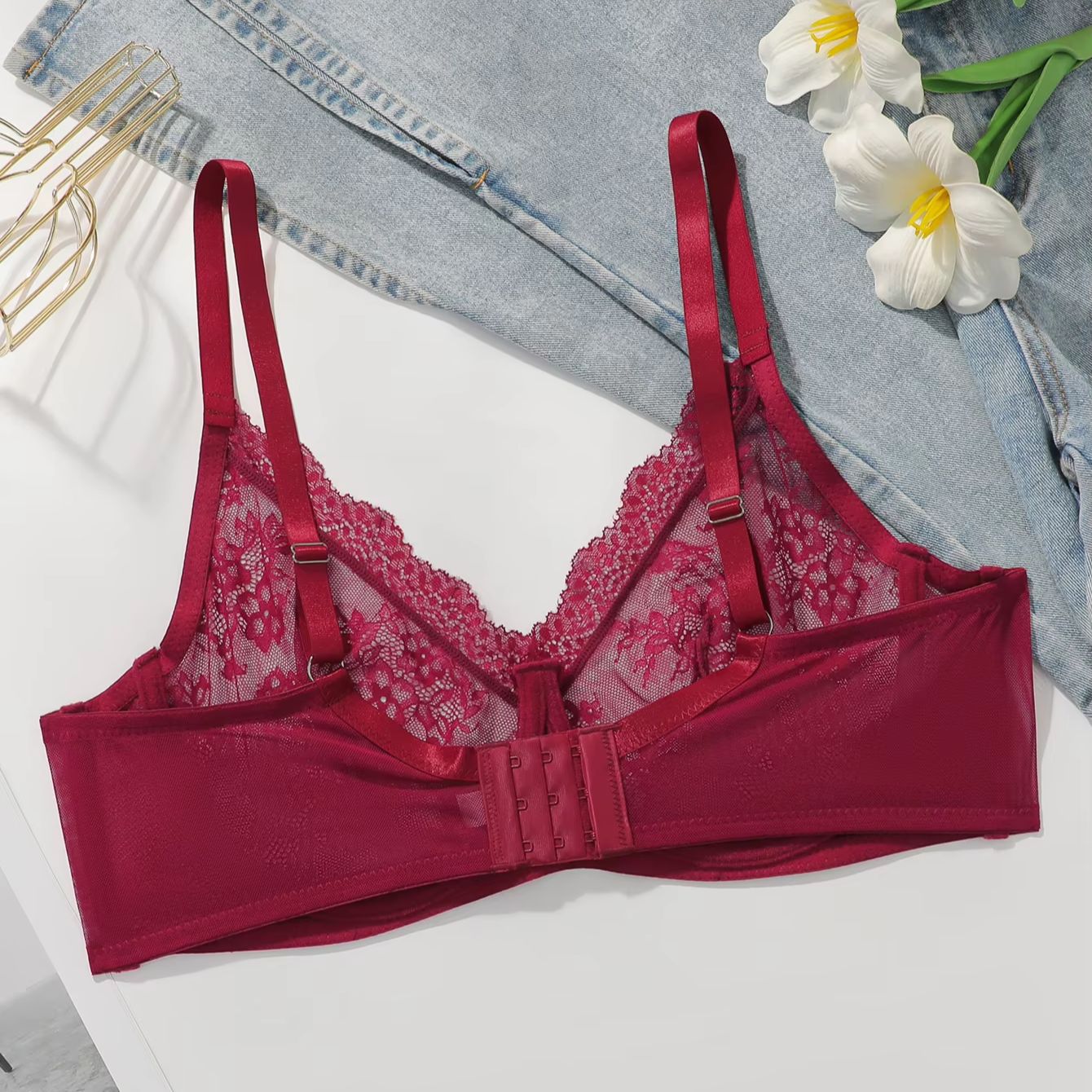 حمالة صدر نسائية مقاس كبير بال - مراجعة Sheer Bra Lace وسعره