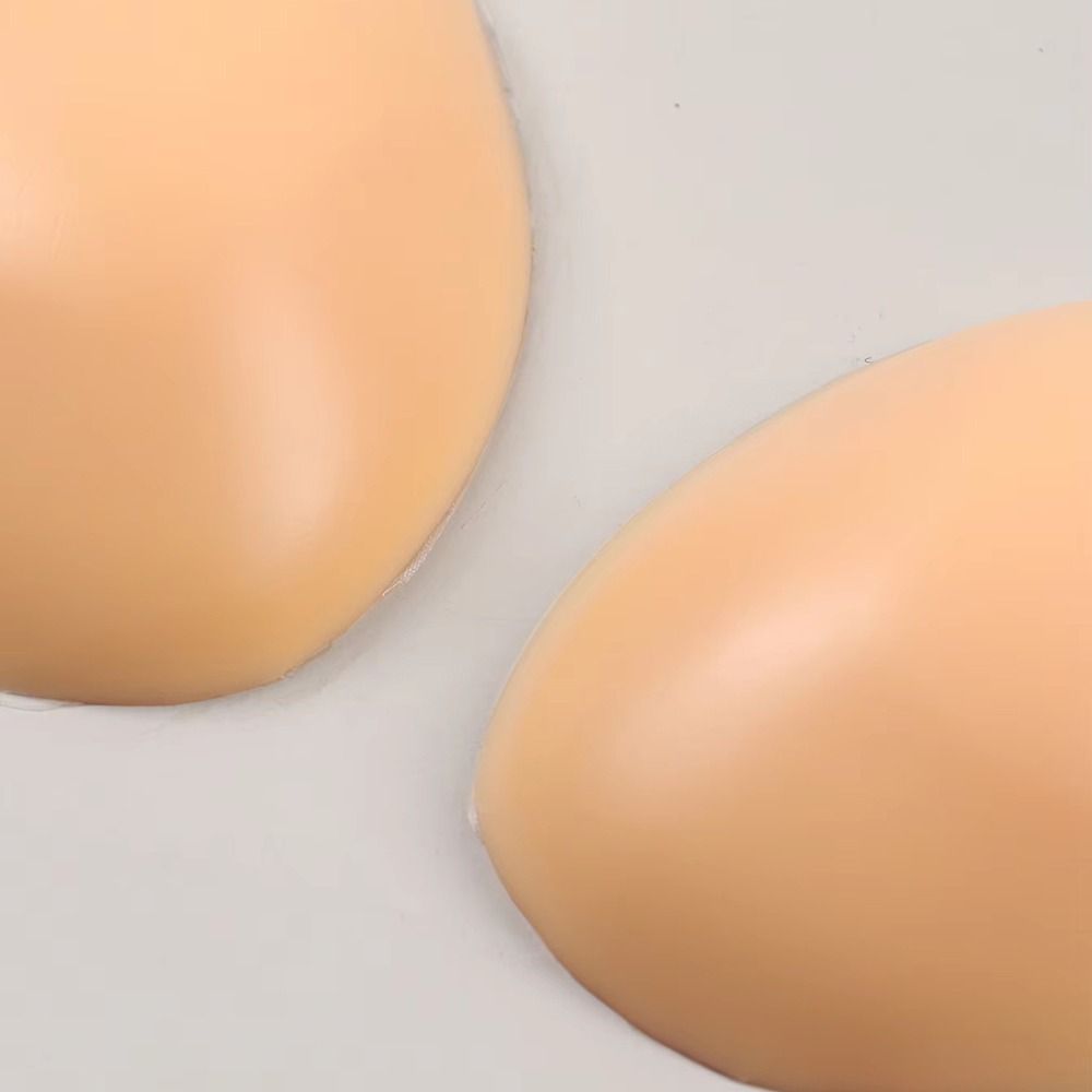 حمالة صدر نسائية غير مرئية بدو - مراجعة Backless Bra Sticky وسعره
