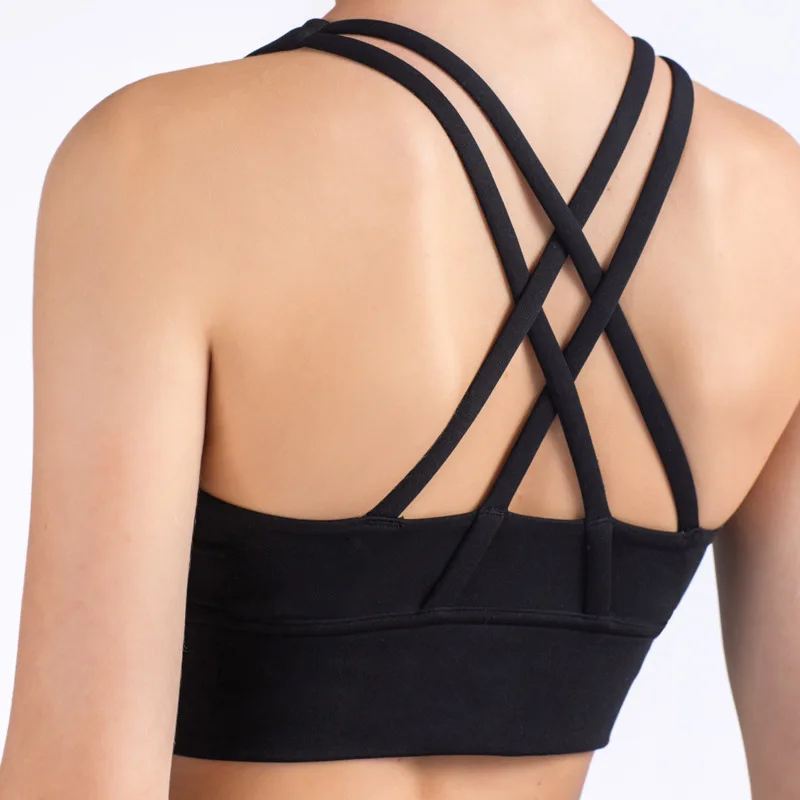حمالات صدر رياضية متقاطعة الظه - مراجعة Sports Bra Racerback وسعره