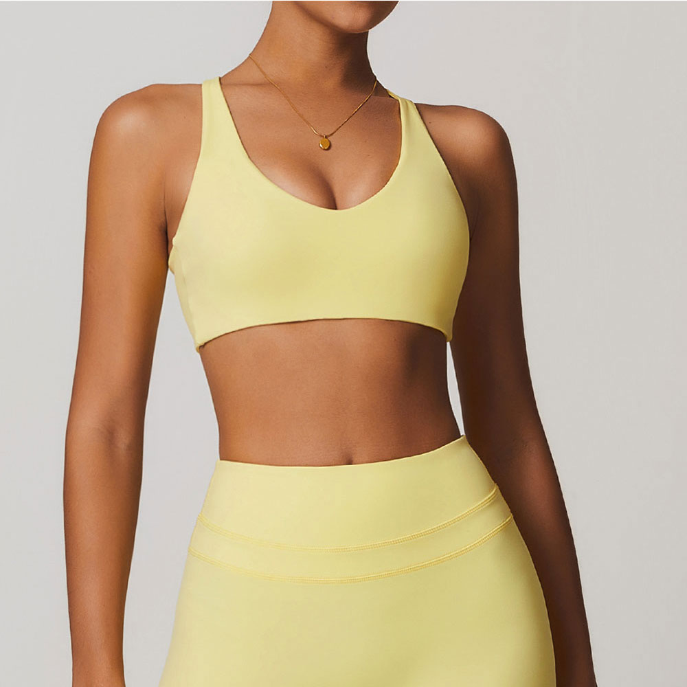حمالة صدر رياضية للنساء ، حمال - مراجعة Plunge Bra Push Up وسعره