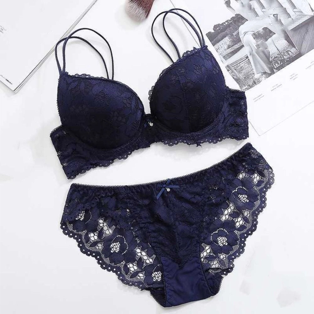 طقم حمالة صدر وسروال داخلي نسا - مراجعة Sheer Mesh Bra وسعره